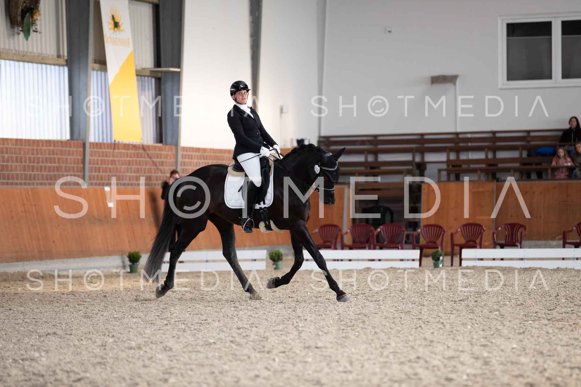 0143-250608-173600-KlasseL172