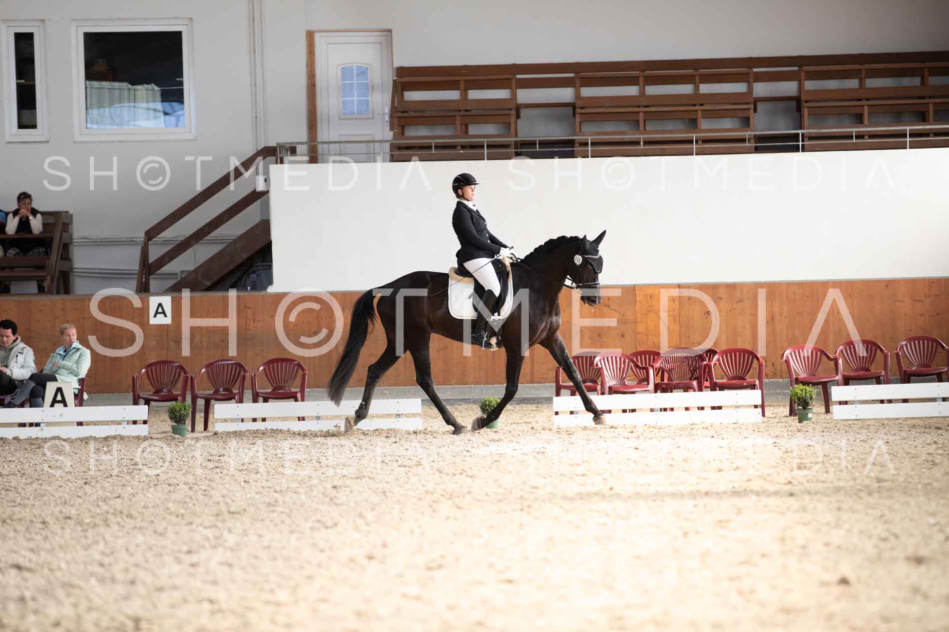 0147-250608-173616-KlasseL172