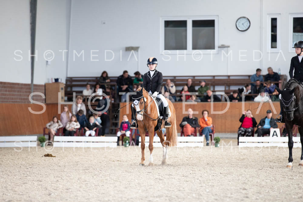 0148-250607-171523-DressurreiterWB