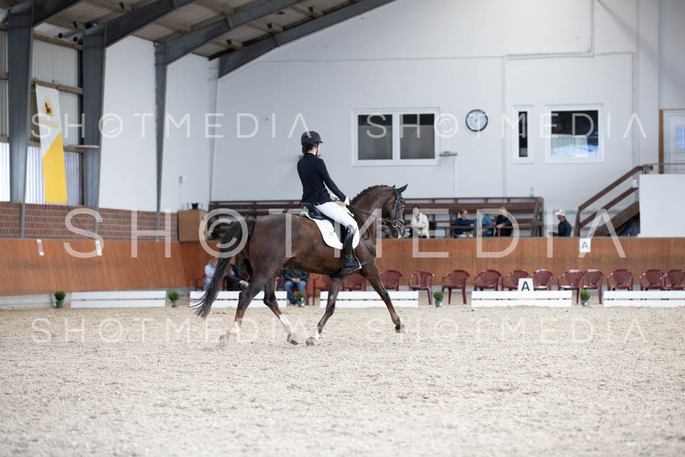 0149-250607-141213-KlasseL182