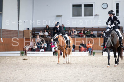 0156-250607-171534-DressurreiterWB