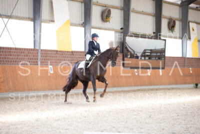 0182-250607-142043-KlasseL182