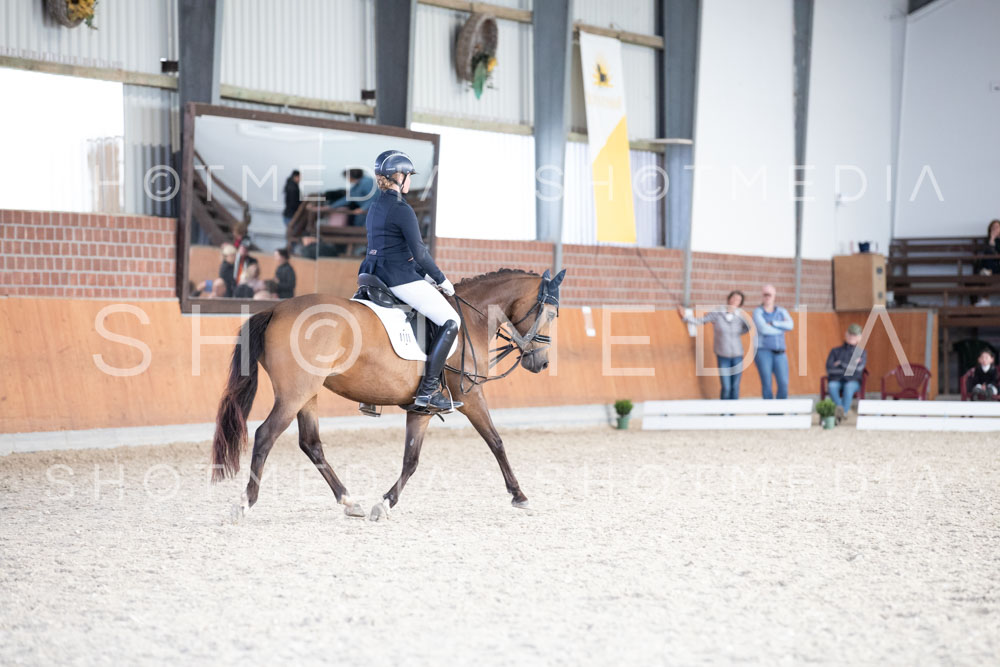 0182-250607-172043-DressurreiterWB