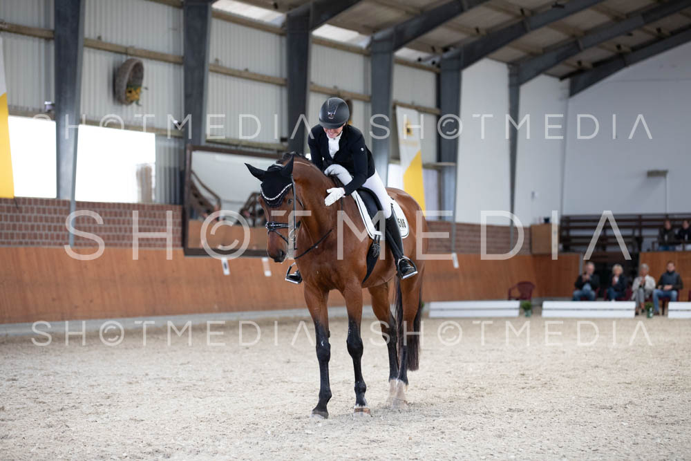 0186-250607-114836-KlasseL181