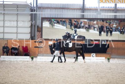 0197-250607-163146-Fuehrzuegel