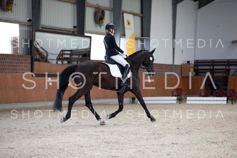 0207-250607-115151-KlasseL181