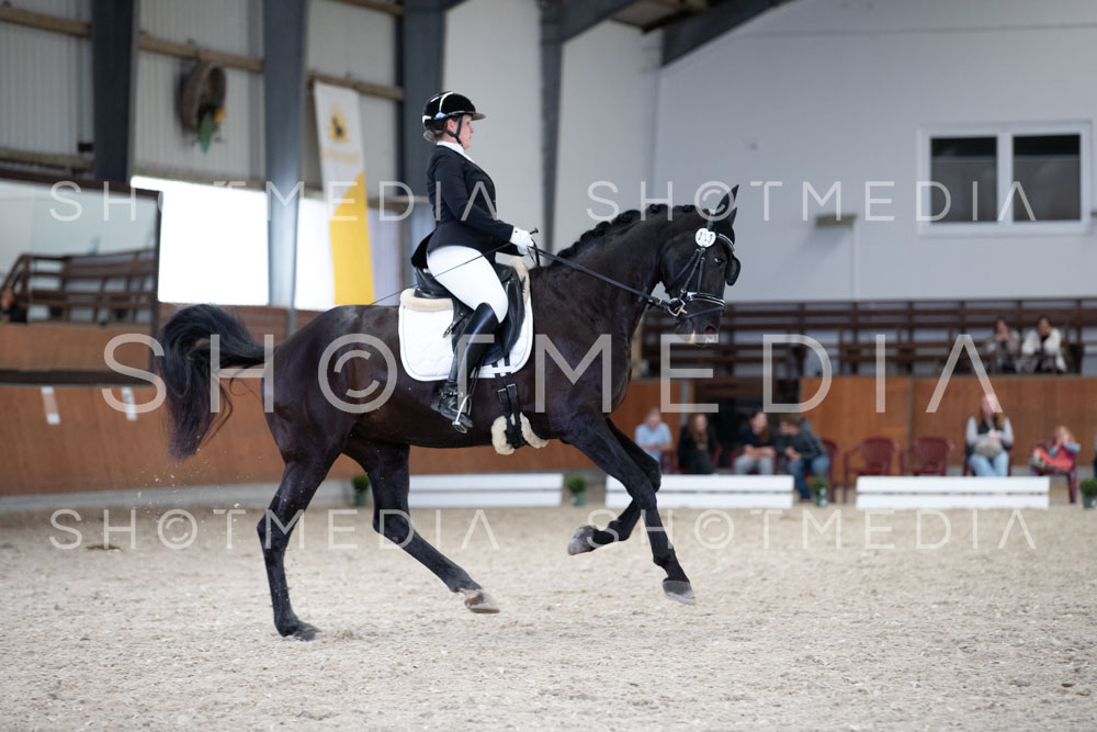 0213-250607-142730-KlasseL182