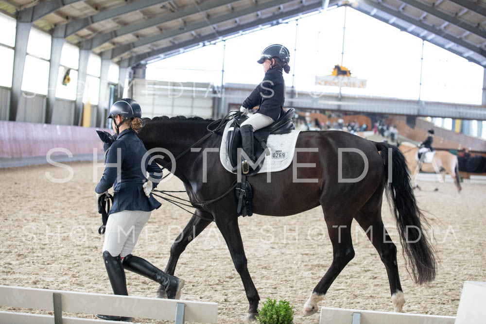 0214-250607-163508-Fuehrzuegel