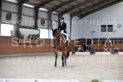 0219-250607-143149-KlasseL182