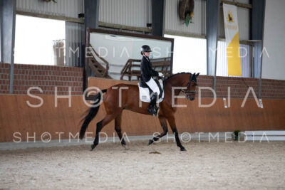 0220-250607-143203-KlasseL182