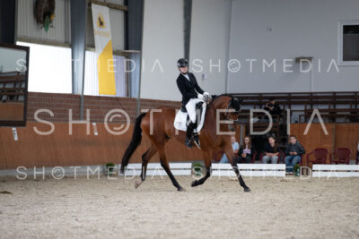 0223-250607-143204-KlasseL182