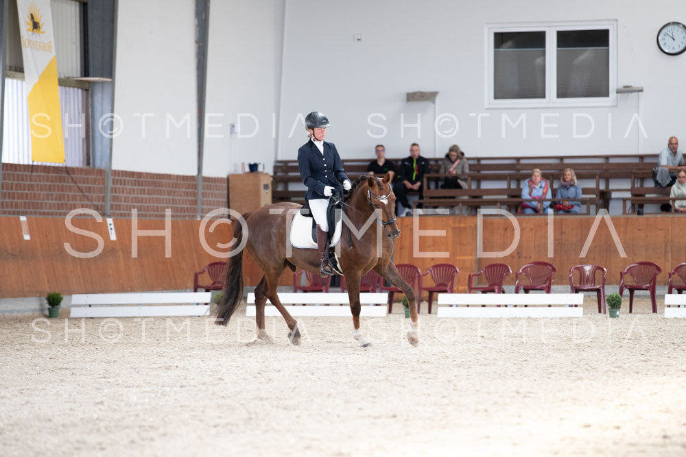 0224-250607-115835-KlasseL181