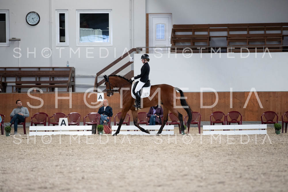 0225-250607-143221-KlasseL182