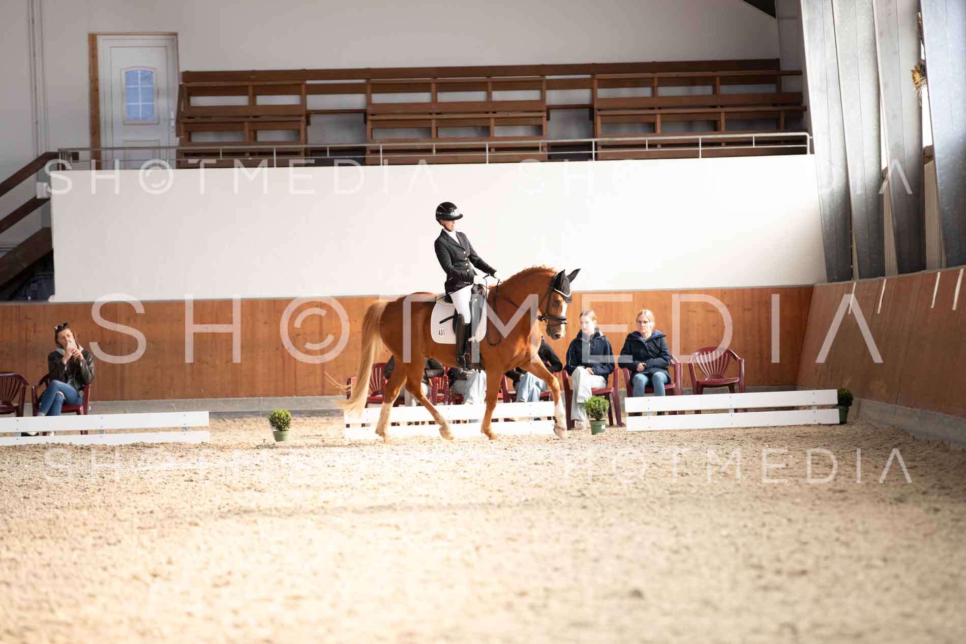 0225-250608-175957-KlasseL172