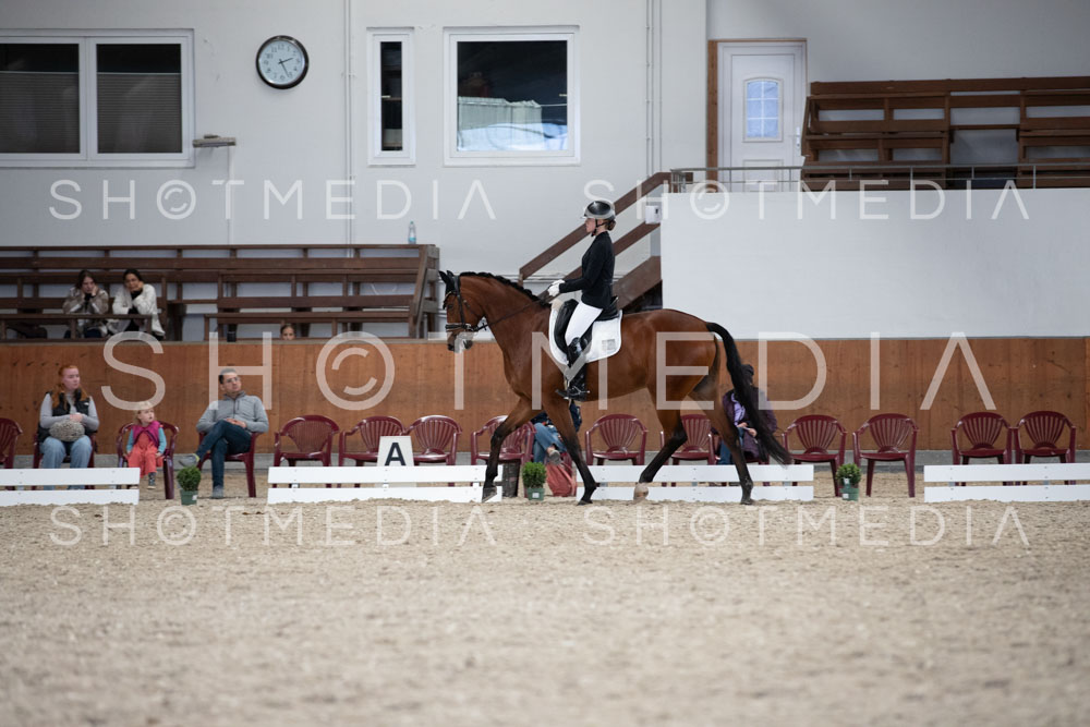 0226-250607-143221-KlasseL182