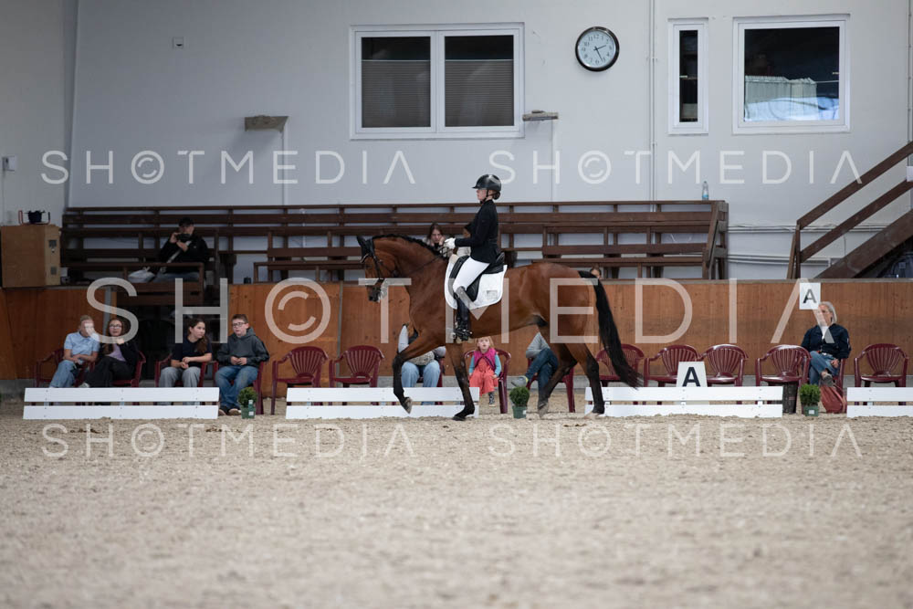 0227-250607-143222-KlasseL182