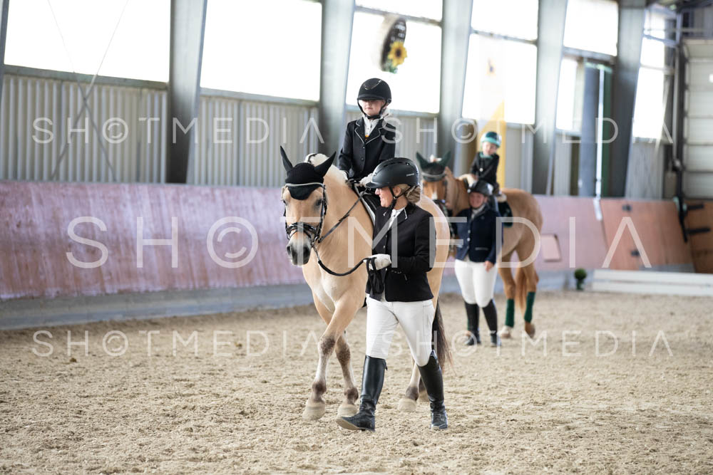 0228-250607-164114-Fuehrzuegel