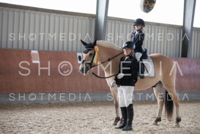 0235-250607-164224-Fuehrzuegel