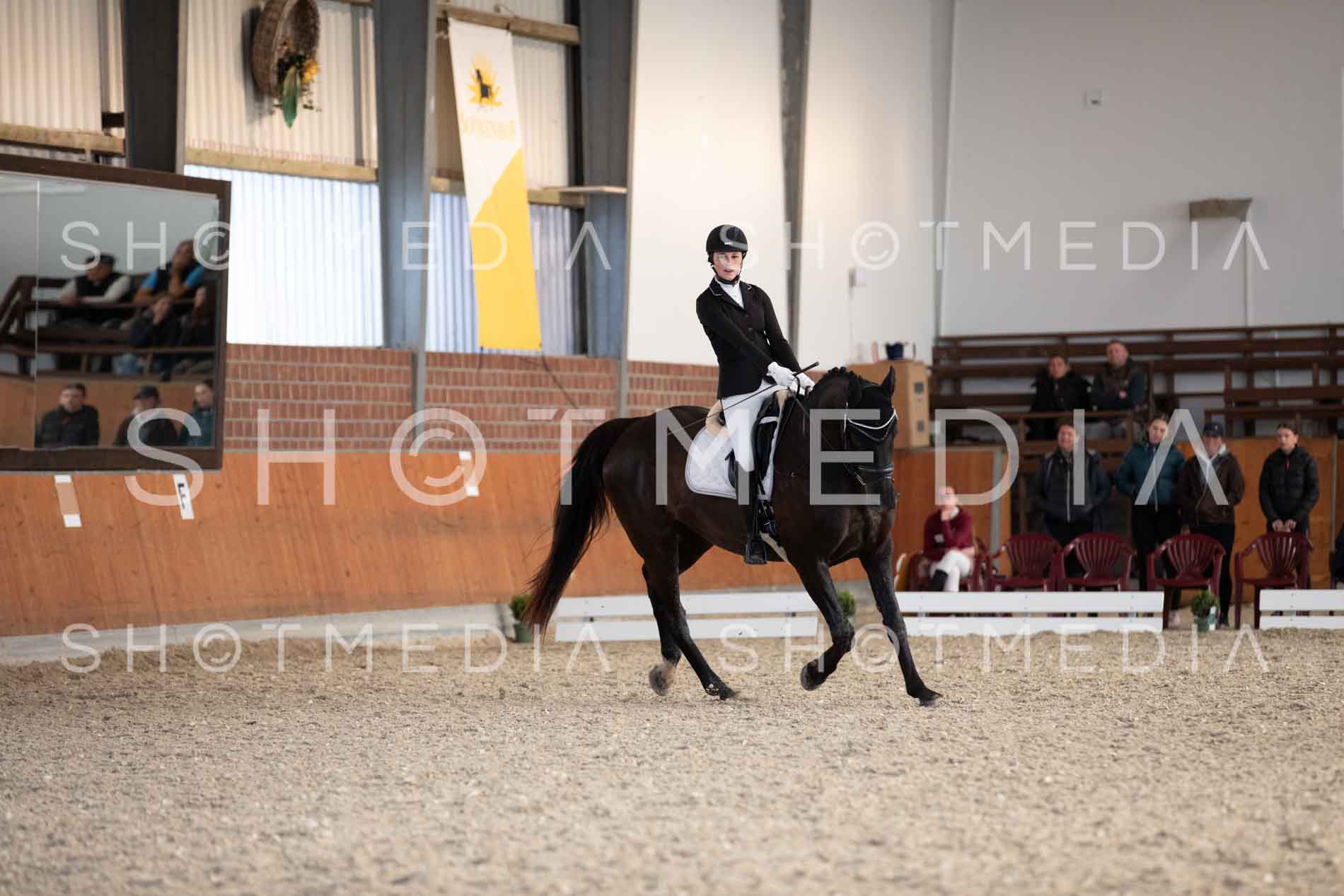 0239-250608-180858-KlasseL172