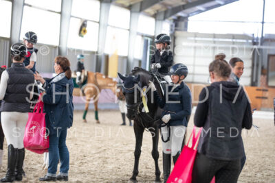 0240-250607-164235-Fuehrzuegel