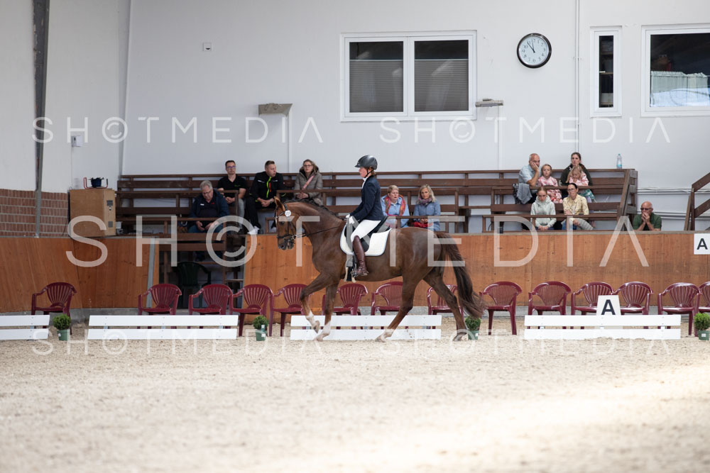 0242-250607-120047-KlasseL181