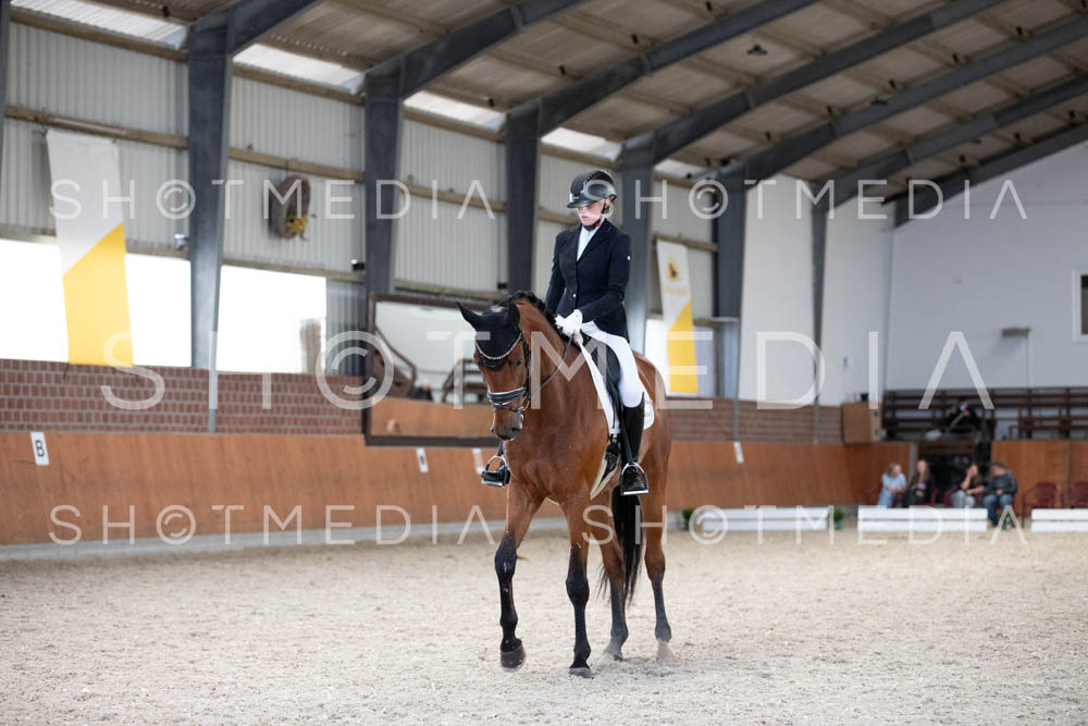 0243-250607-143602-KlasseL182