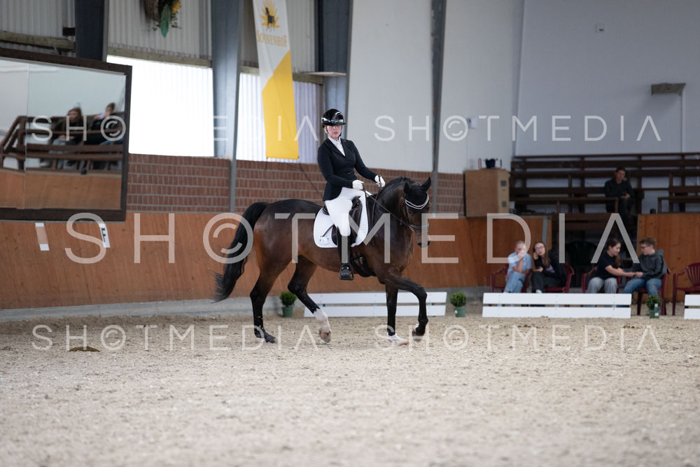 0249-250607-143912-KlasseL182