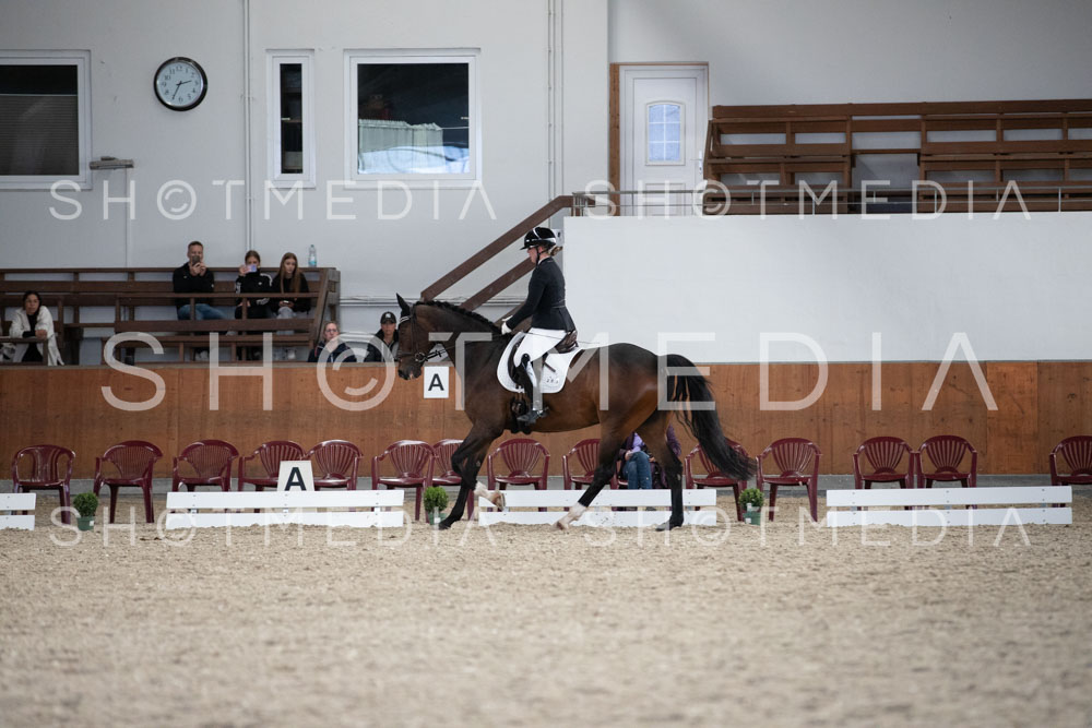 0262-250607-144124-KlasseL182