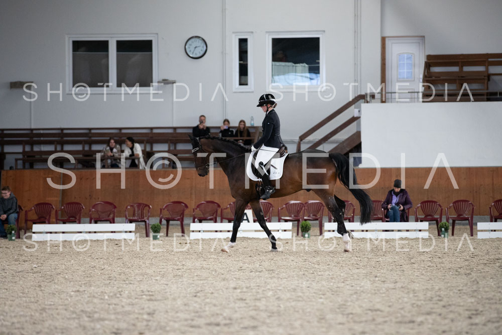 0266-250607-144141-KlasseL182