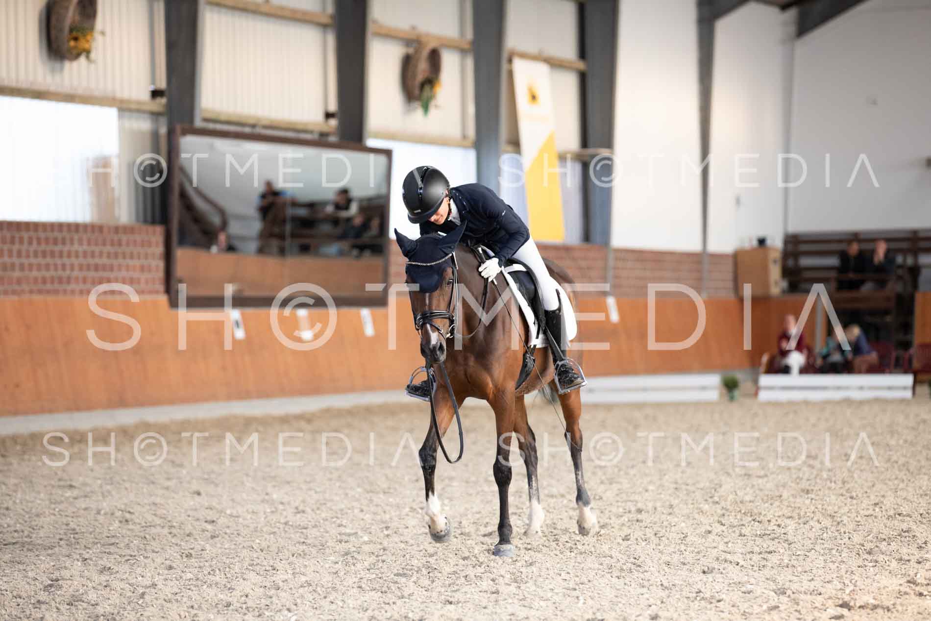 0274-250608-181746-KlasseL172