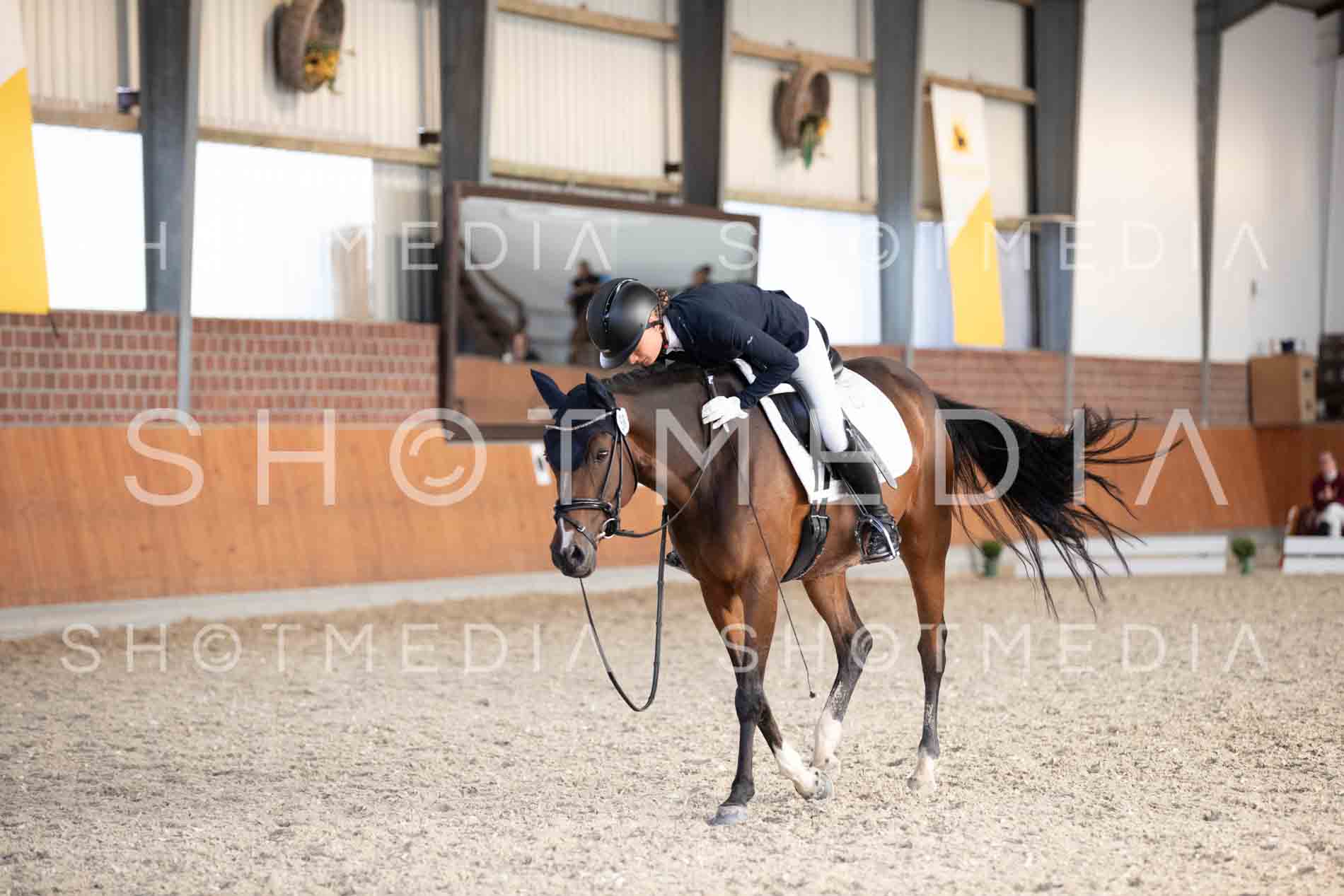 0275-250608-181747-KlasseL172