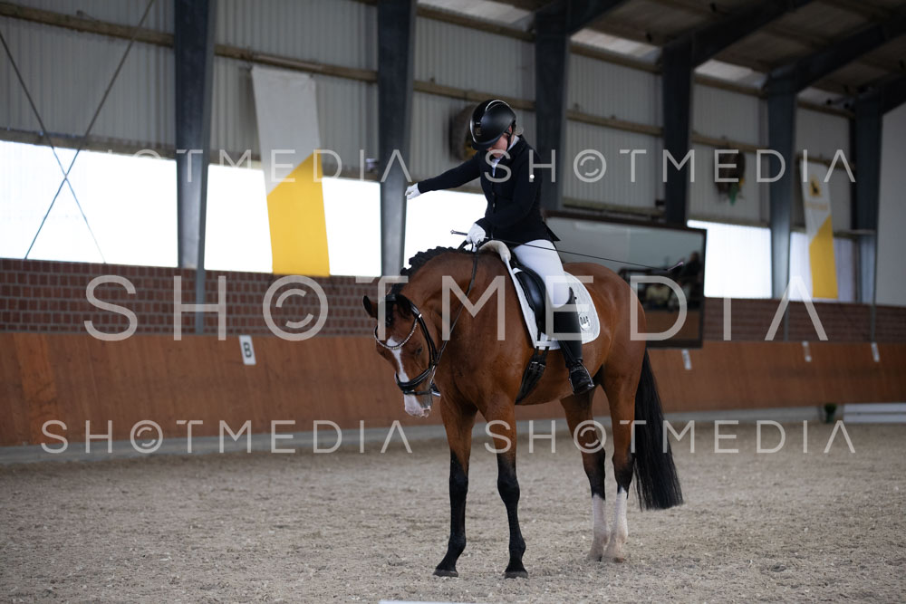 0298-250607-121505-KlasseL181