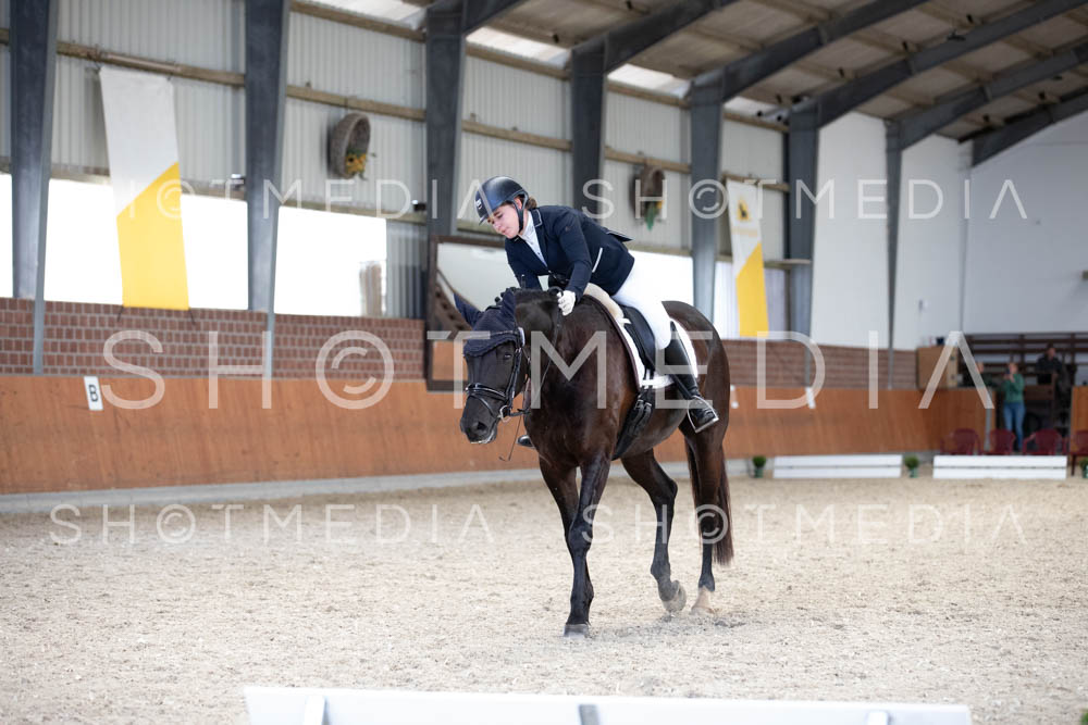 0301-250607-144949-KlasseL182