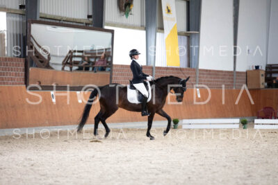 0308-250607-145158-KlasseL182