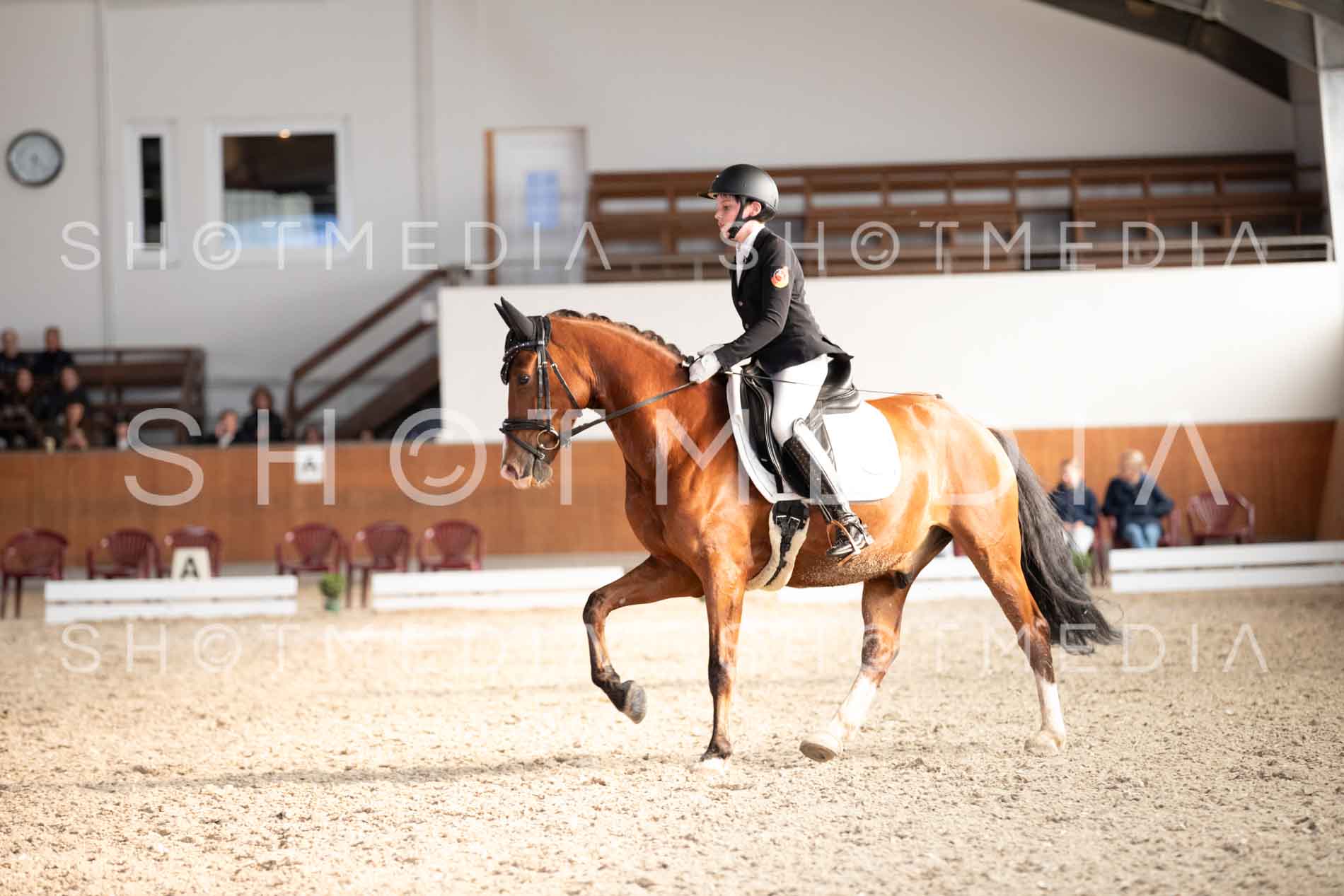 0308-250608-182939-KlasseL172