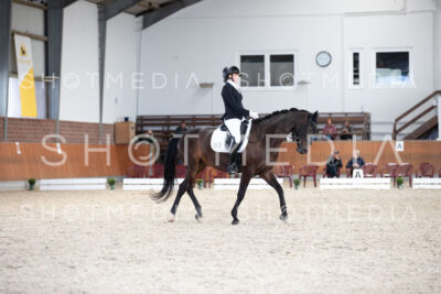 0311-250607-145203-KlasseL182