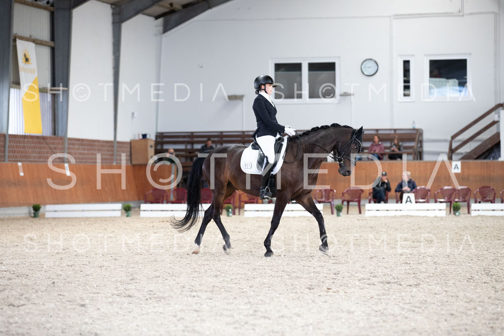 0311-250607-145203-KlasseL182