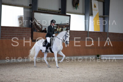 0320-250607-122128-KlasseL181