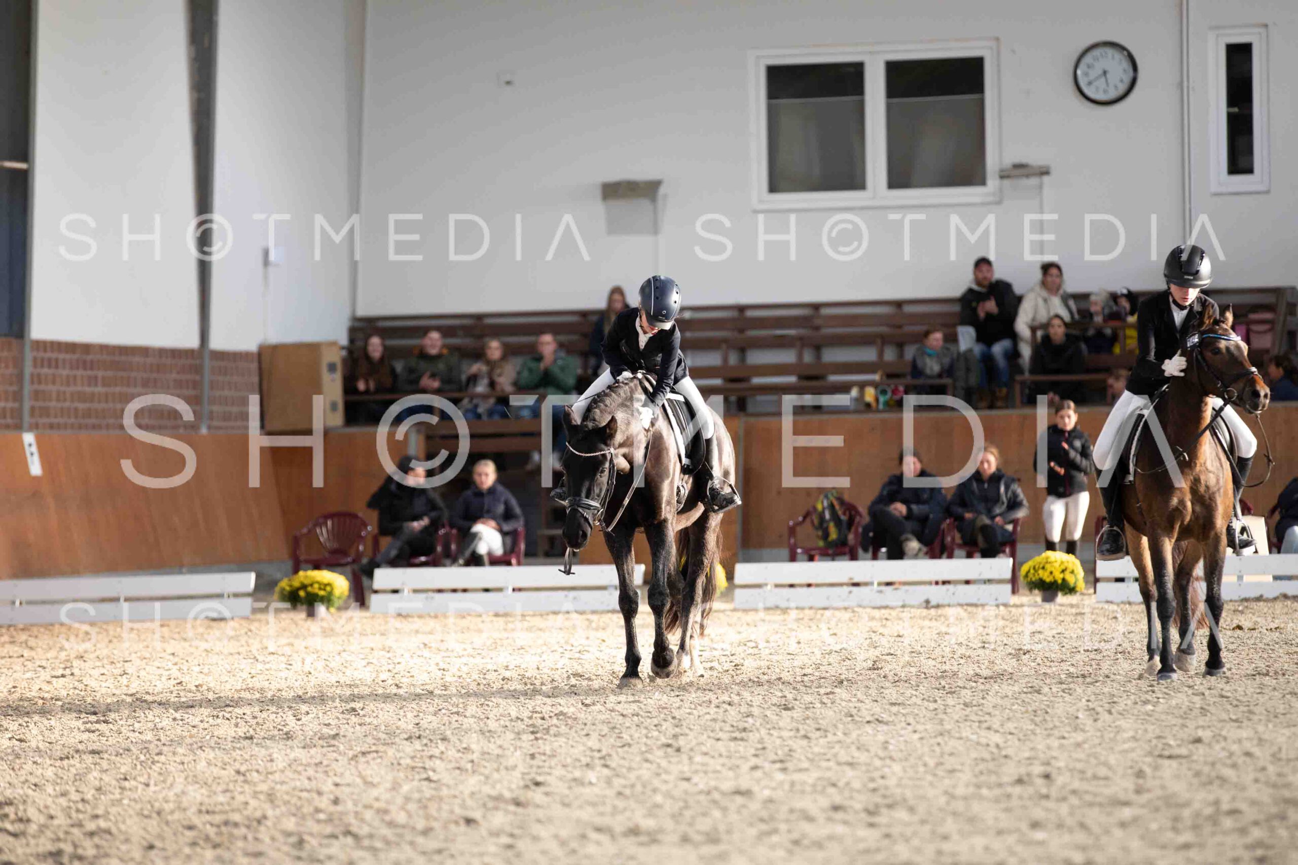 0325-174824-KlasseE-Herbst25