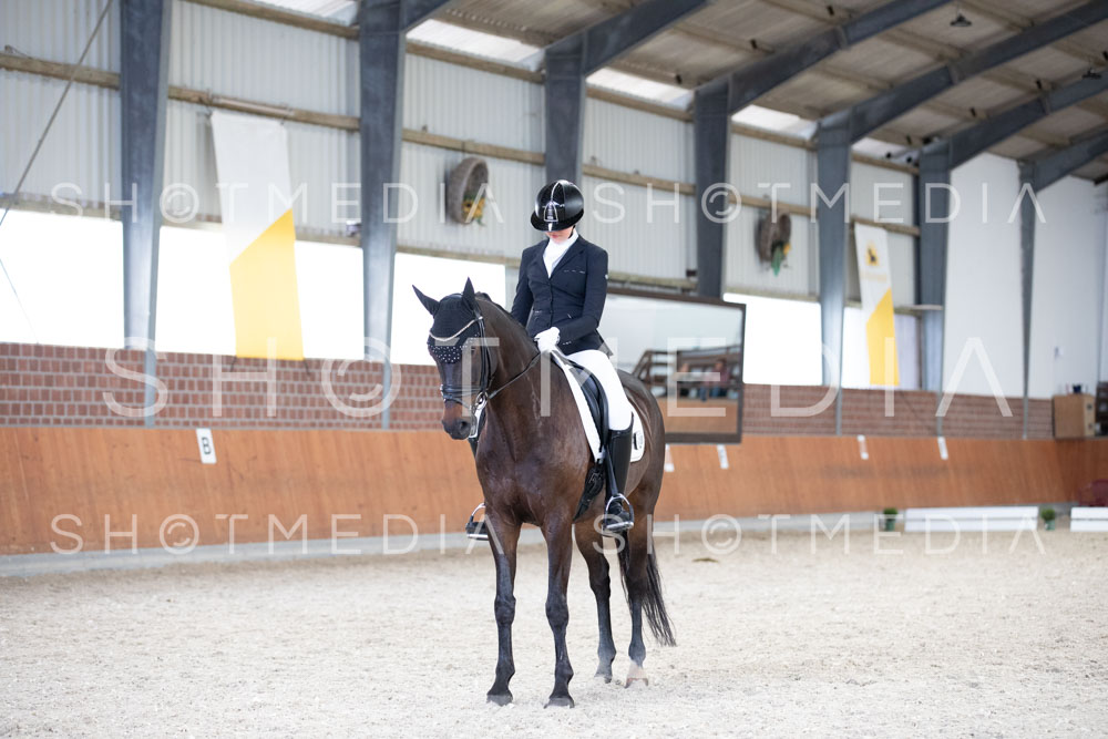 0328-250607-145611-KlasseL182