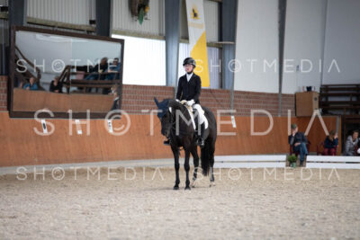 0329-250607-175042-DressurreiterWB