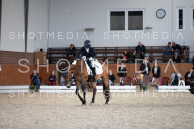 0334-250607-175055-DressurreiterWB