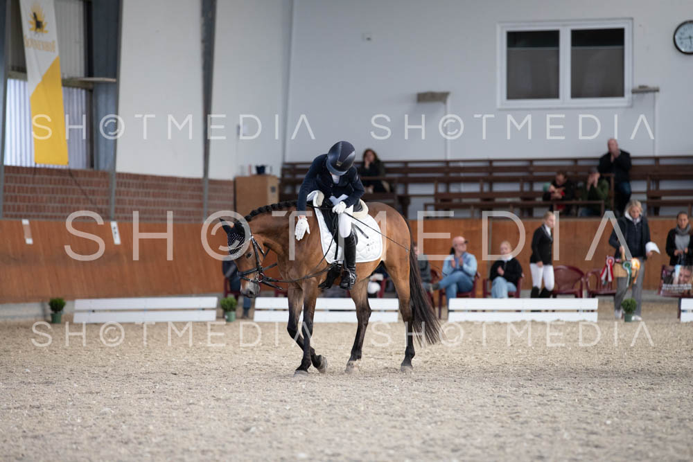 0338-250607-175056-DressurreiterWB