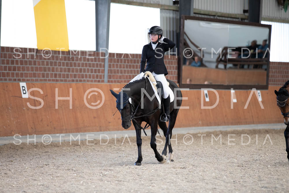 0344-250607-175100-DressurreiterWB