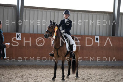 0347-250607-180358-DressurreiterWB