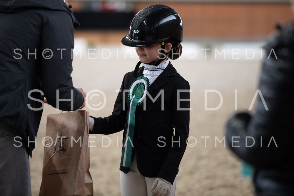 0359-250607-180616-DressurreiterWB