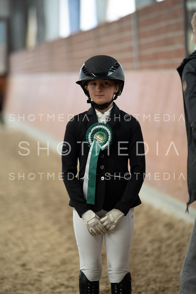 0365-250607-180652-DressurreiterWB