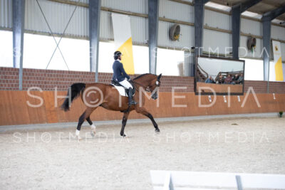 0372-250607-150712-KlasseL182