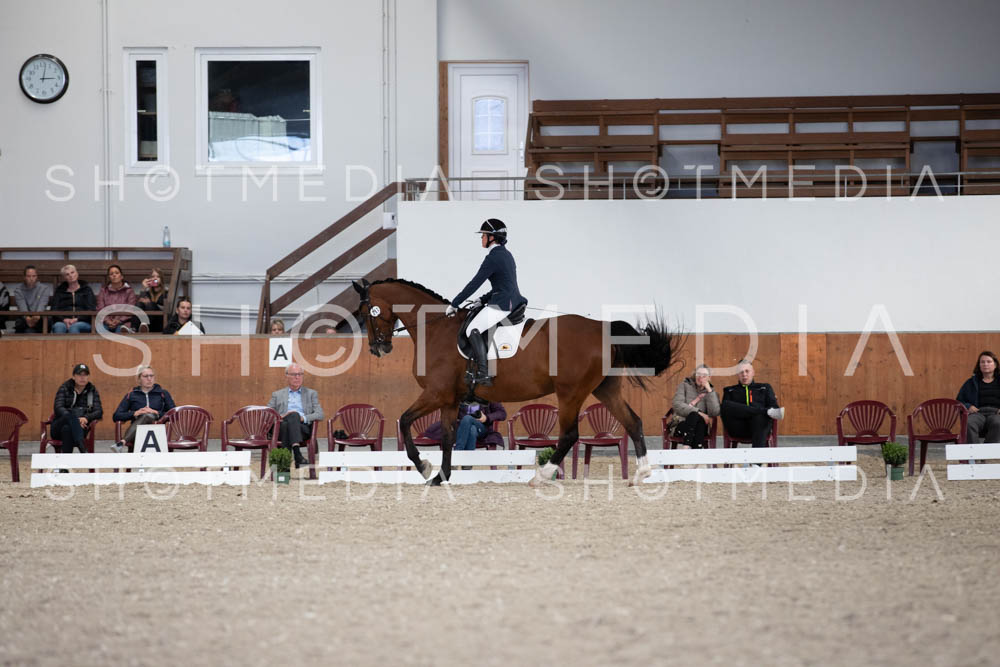 0377-250607-150847-KlasseL182