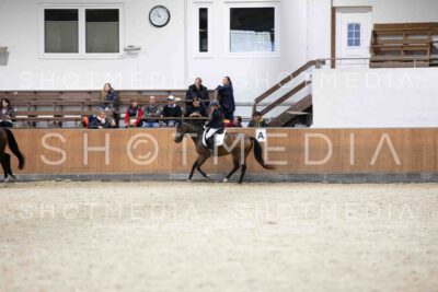 0381-251004-100512-KlasseA-Herbst25